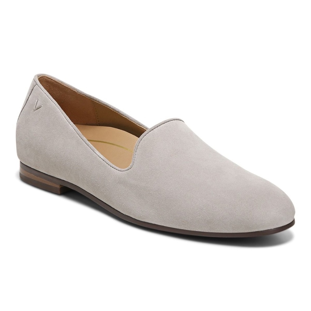 Vionic Willa flat size 9.5 grey color, used